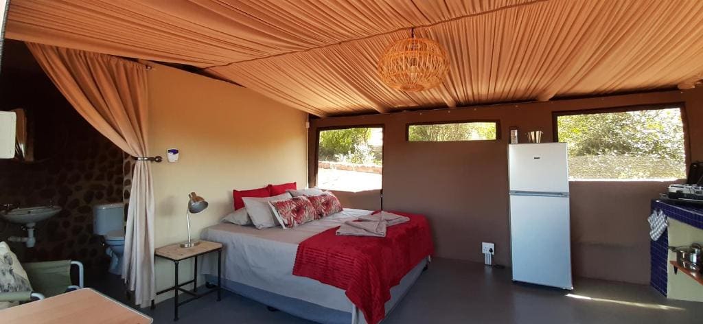 Tent room - Image 3