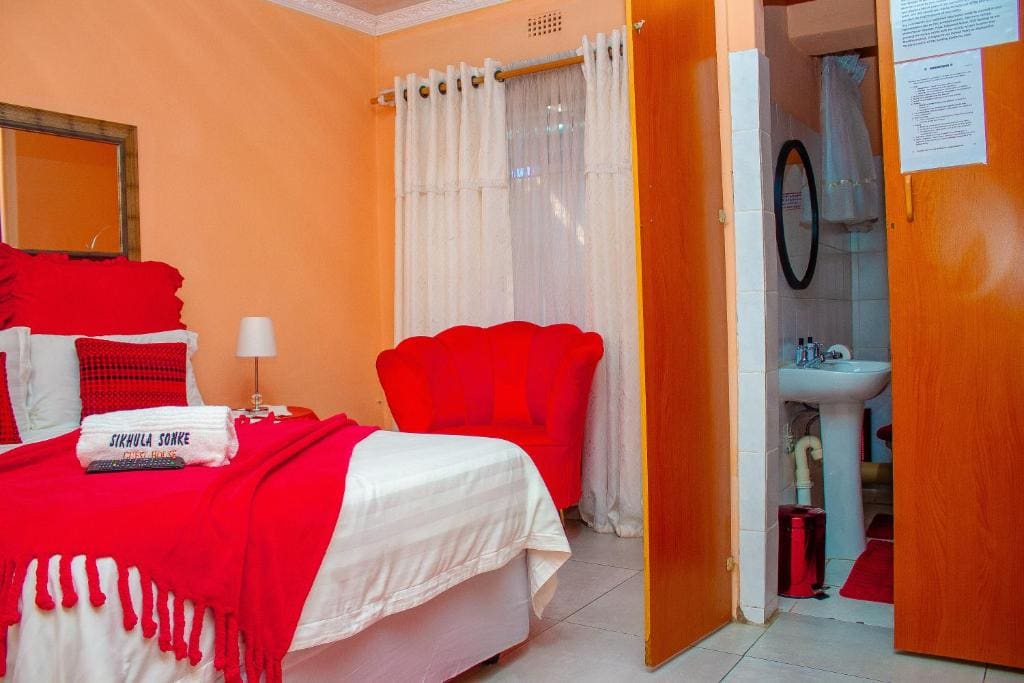 Deluxe Double Room room - Image 3