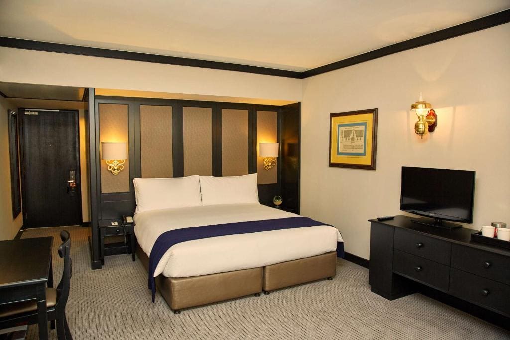 Standard King Room - Smoking room - Image 1