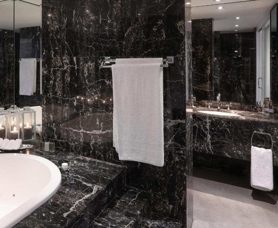 Penthouse Suite room - Image 3