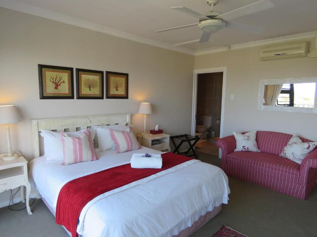 Luxury Queen Room with Sea View room - Image 1