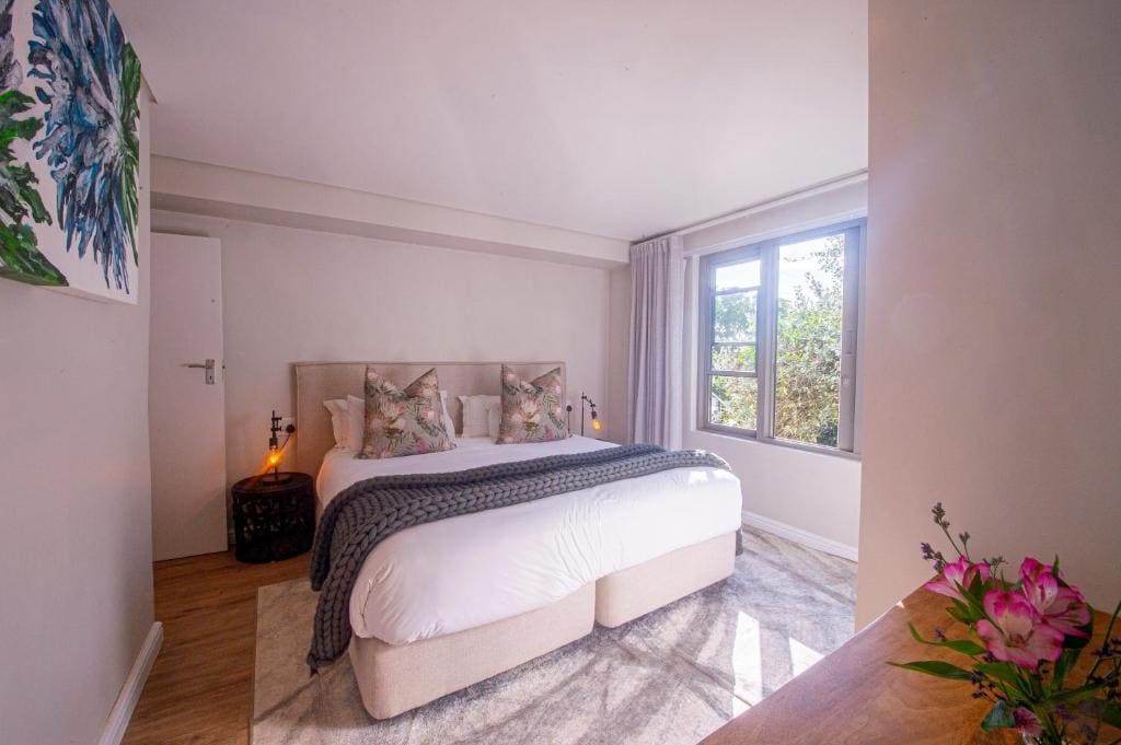Deluxe Apartment room - Image 2