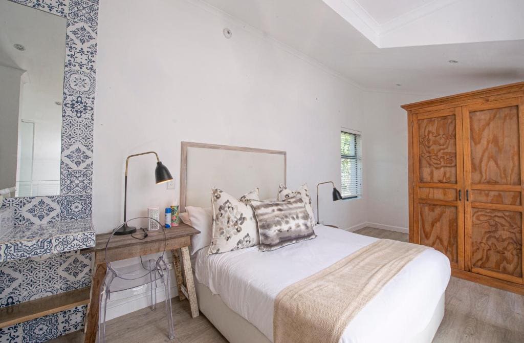 Villa room - Image 1