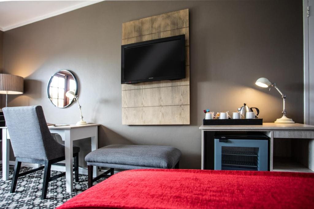 Superior Double or Twin Room room - Image 2