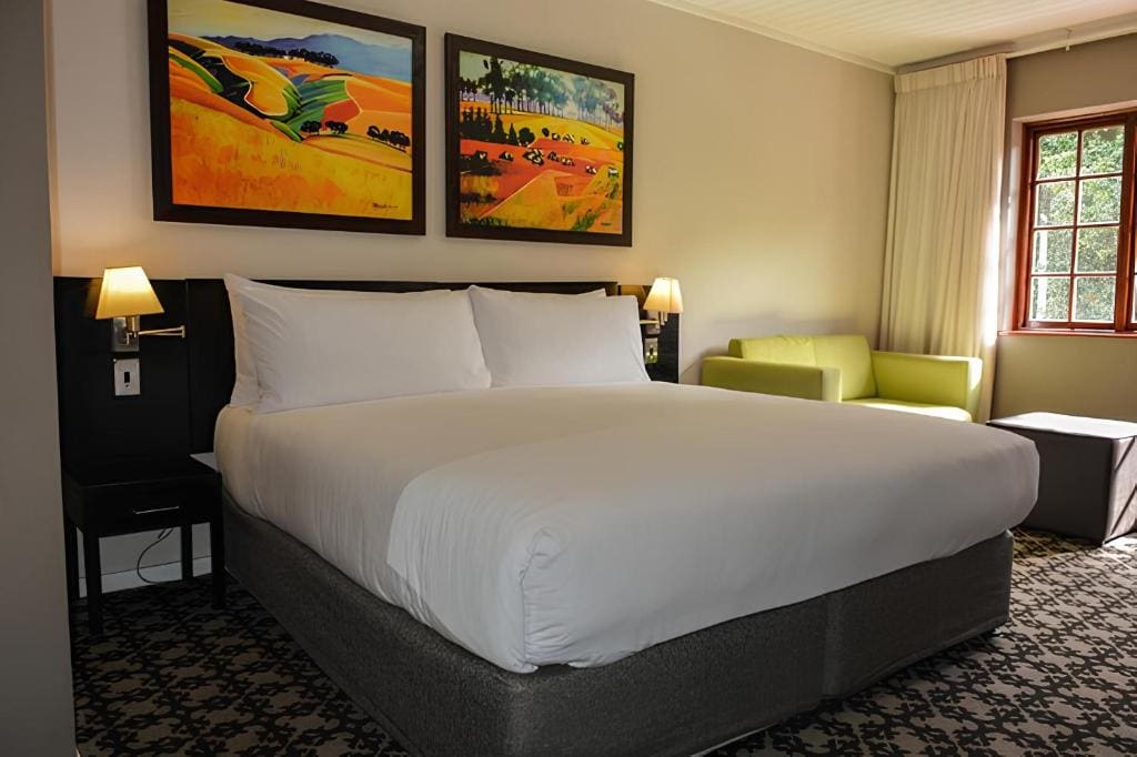 King Room with Pool View room - Image 1