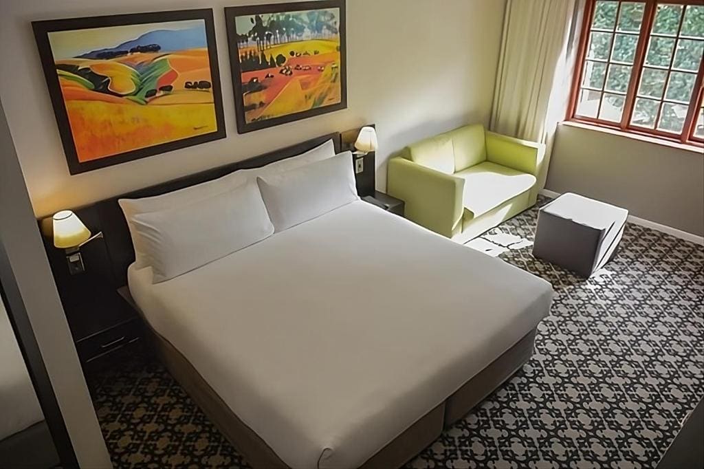 King Room with Pool View room - Image 3