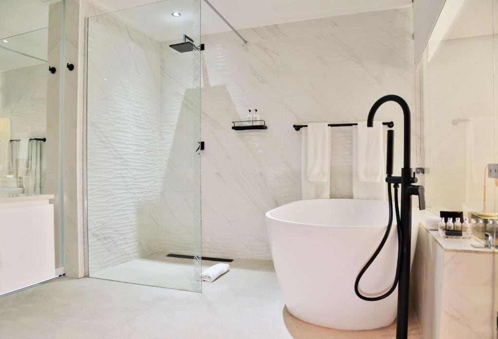 Luxury Room room - Image 3