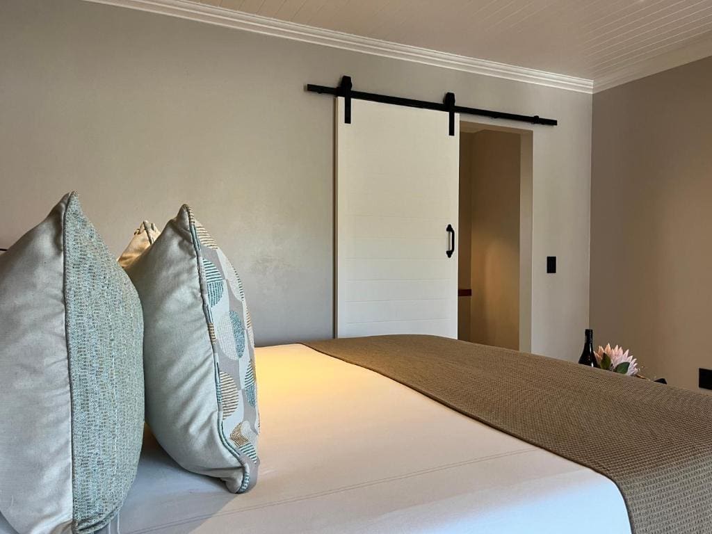 Double Room with Mountain View room - Image 3