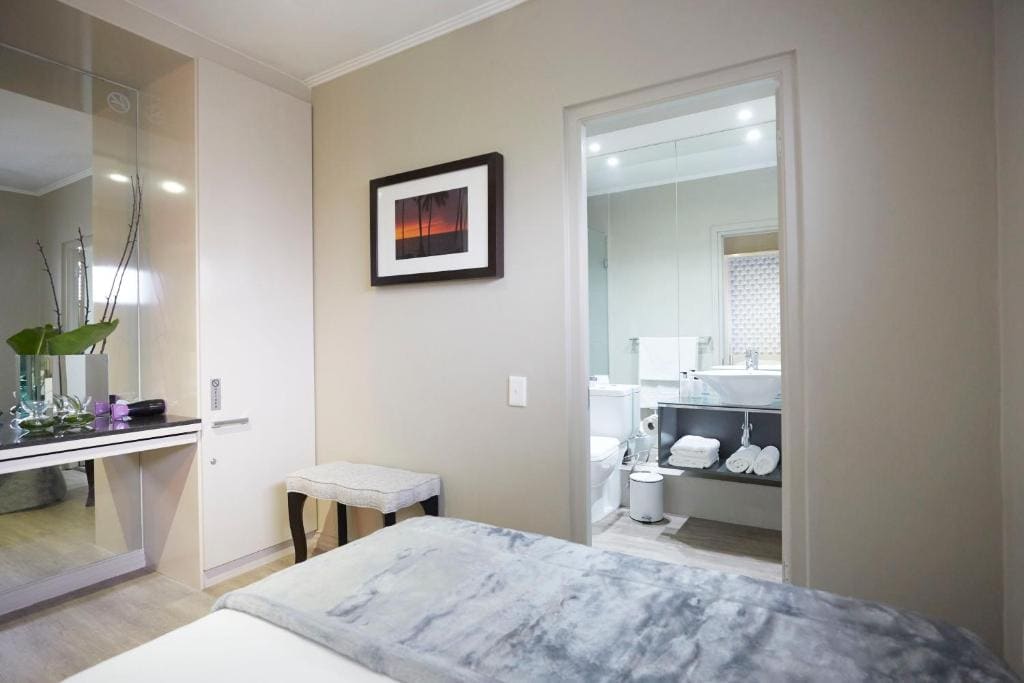 Executive Suite room - Image 1