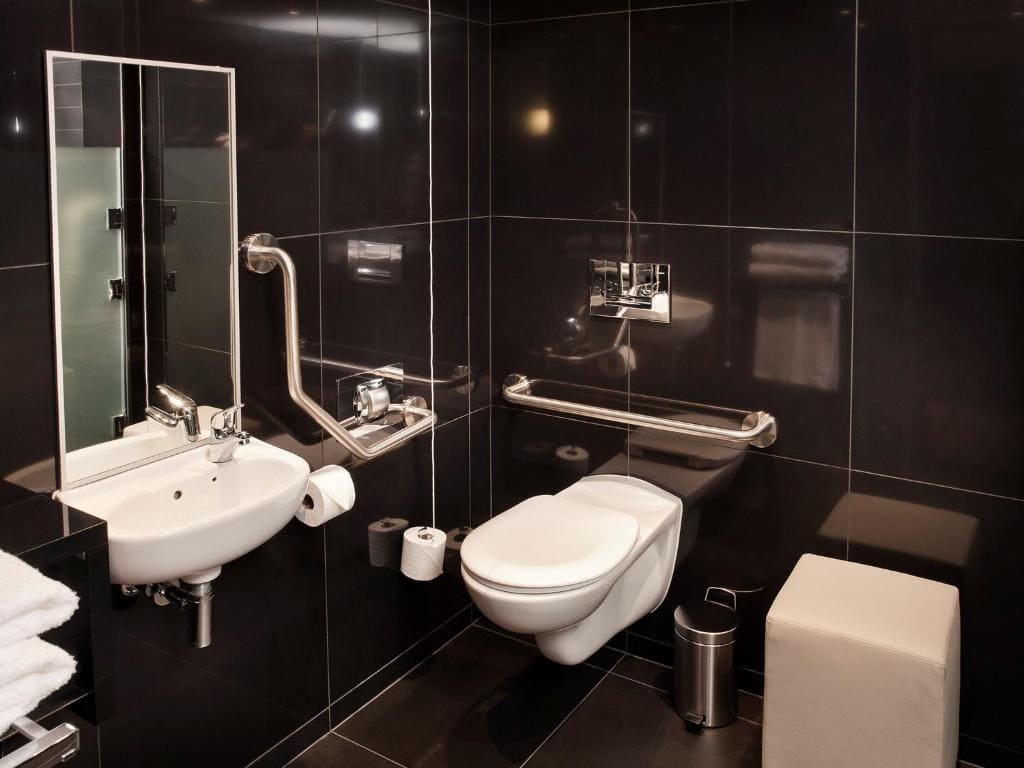 Double Room - Disability Access room - Image 1
