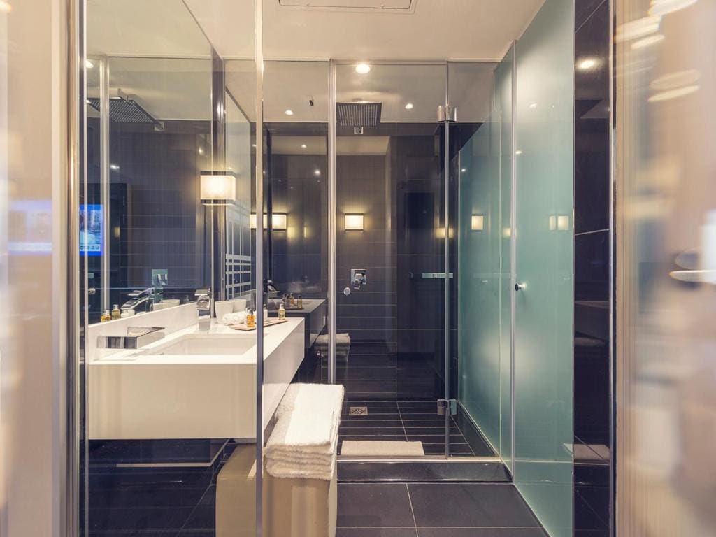 Luxury Twin Room room - Image 3
