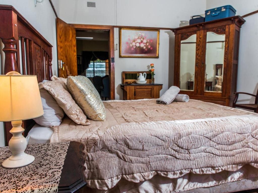 Standard Double Room room - Image 2