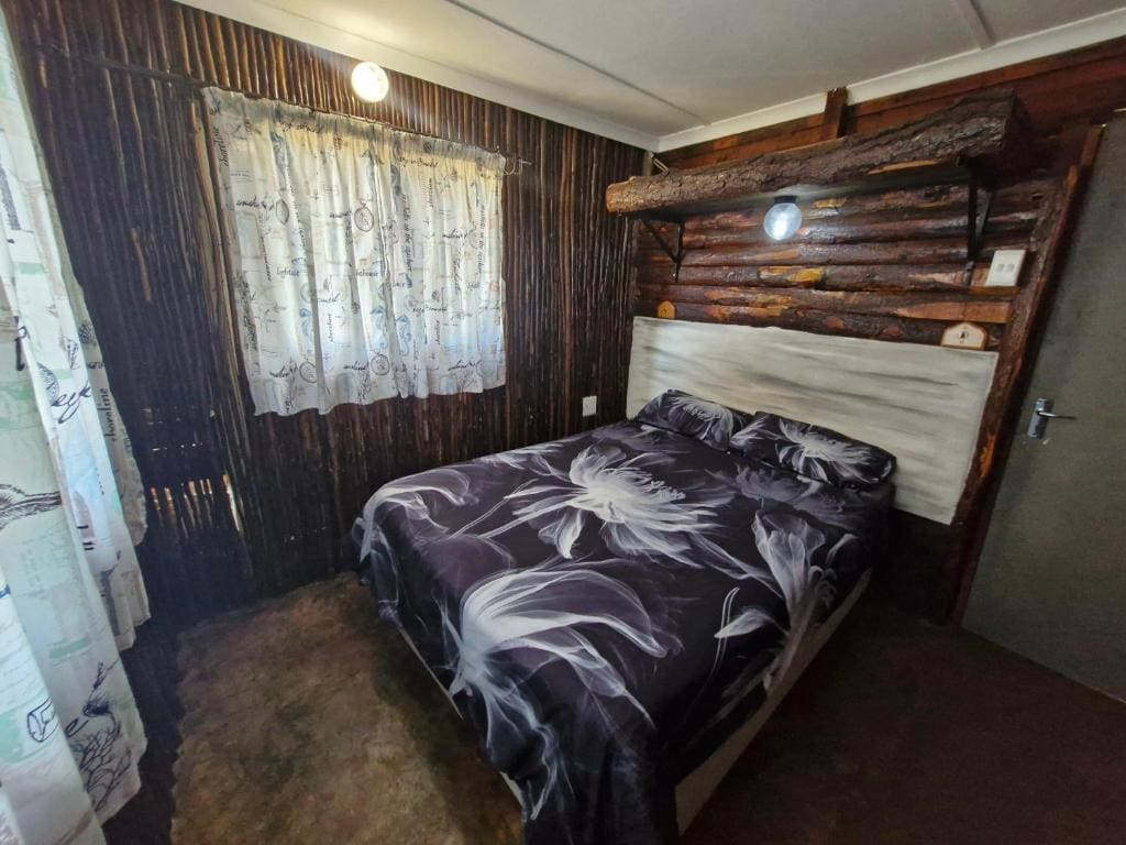 Cottage room - Image 2