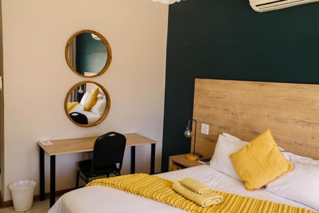 Luxury Double Room room - Image 1
