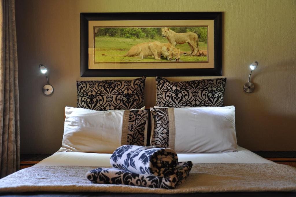 One-Bedroom Chalet room - Image 3