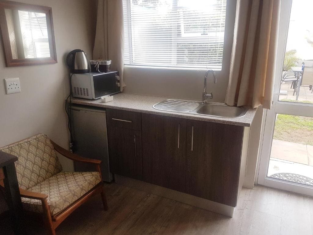 Deluxe Double or Twin Room room - Image 3