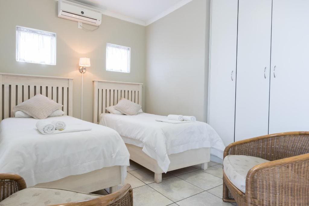 Semi Self Catering Family Room room - Image 2