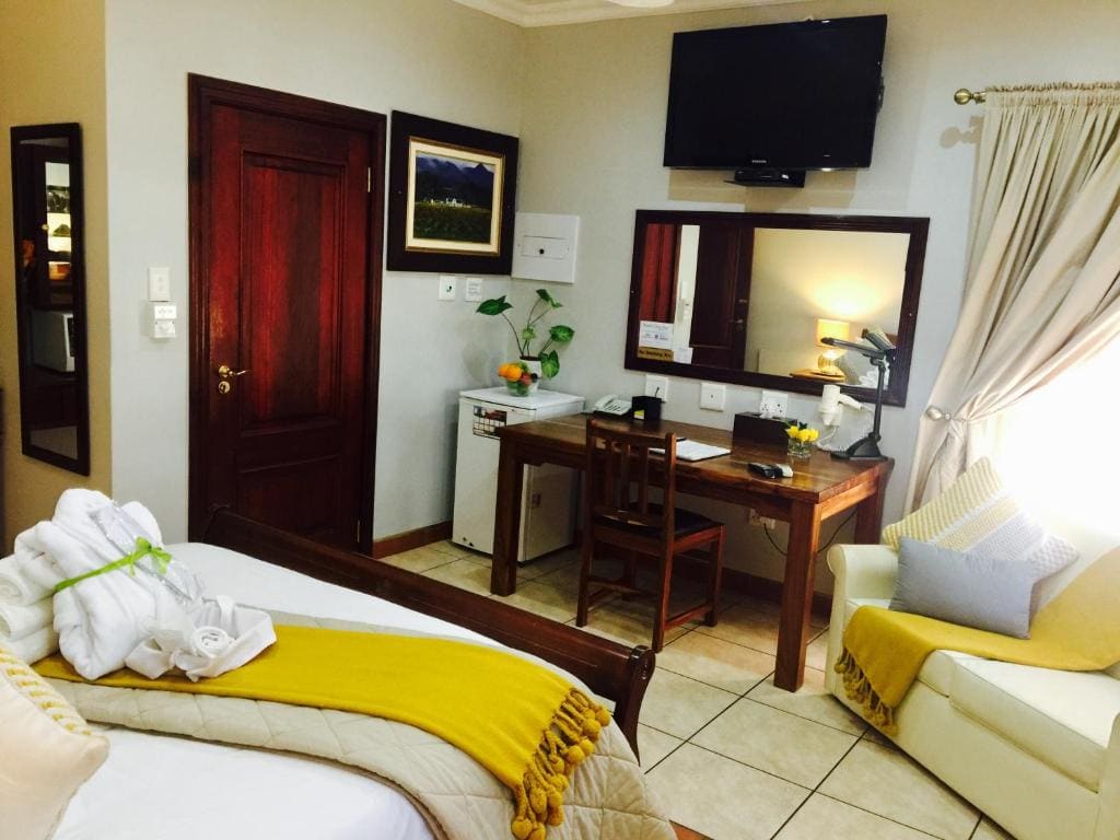 Executive Suite room - Image 3