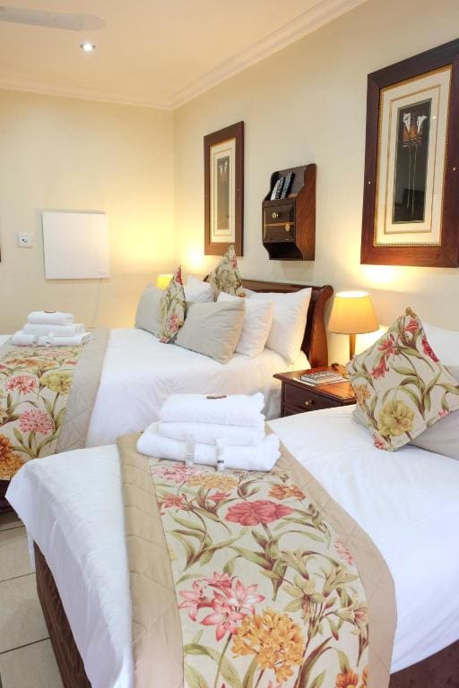 Family Room room - Image 1