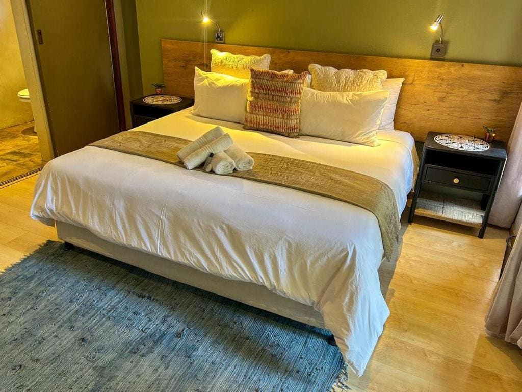 Queen Room room - Image 2