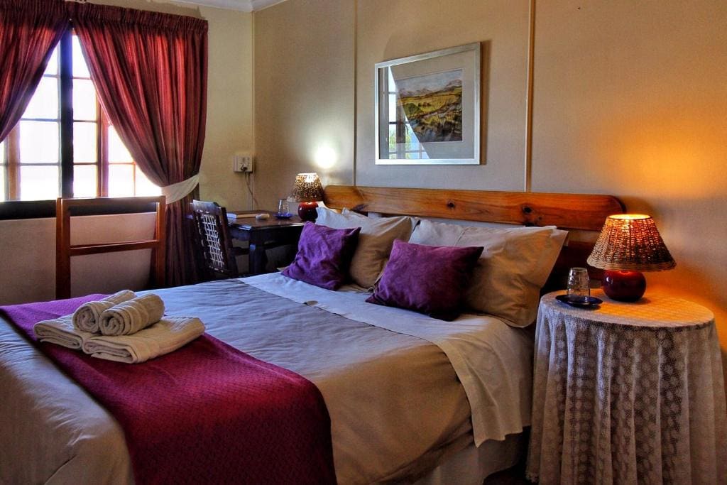 Triple Room with Shared Bathroom room - Image 1