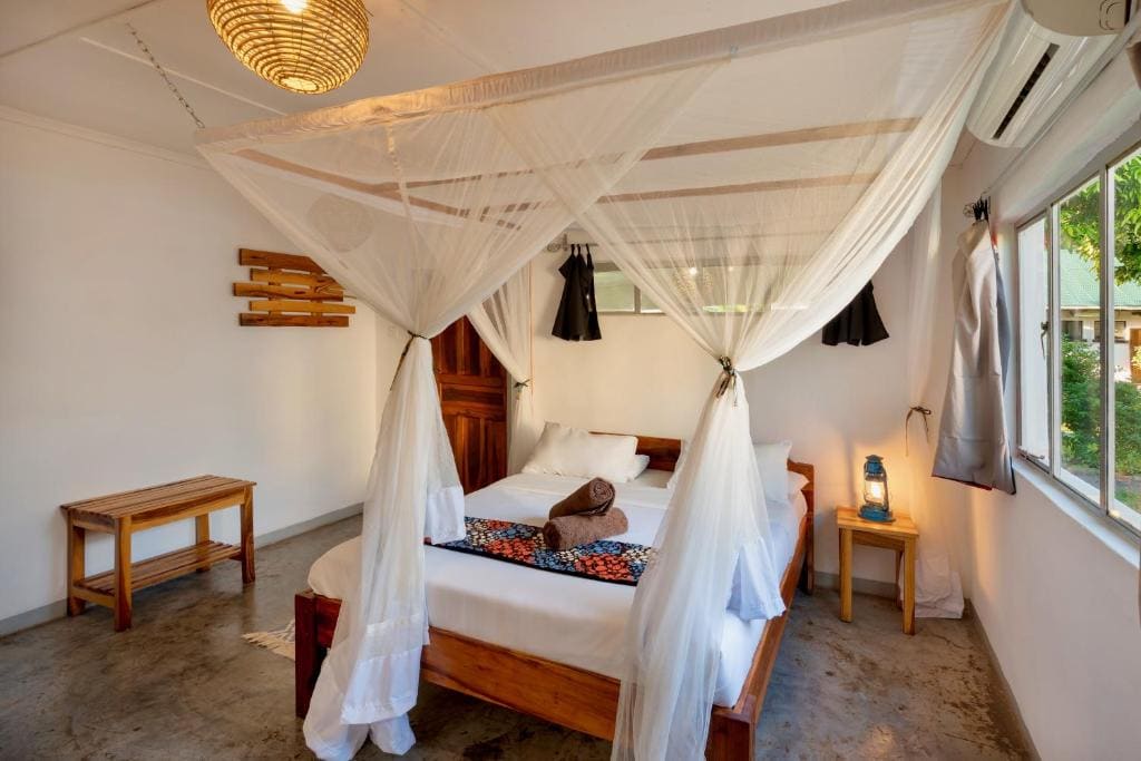 Double or Twin Room with Garden View room - Image 3
