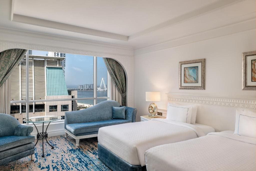 Al Habtoor Grand Resort, Autograph Collection - View 2