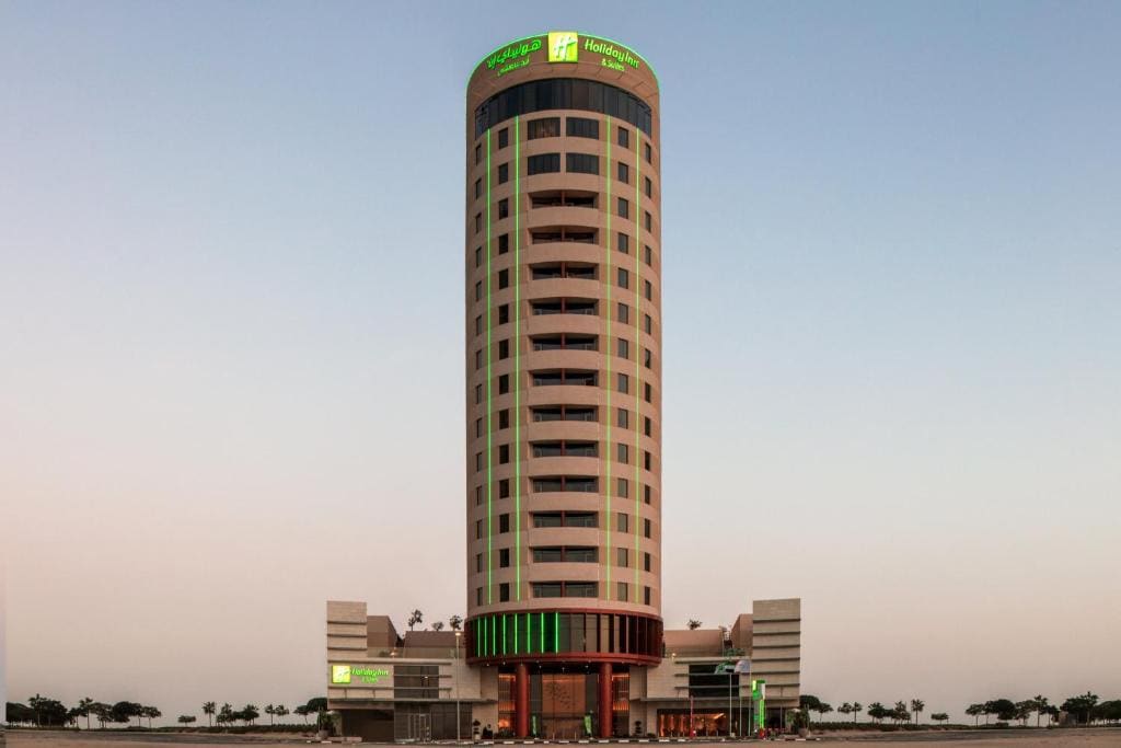 Holiday Inn & Suites - Dubai Science Park by IHG - Main view