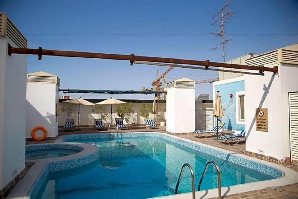 Versailles by Vieras Hotel - View 5
