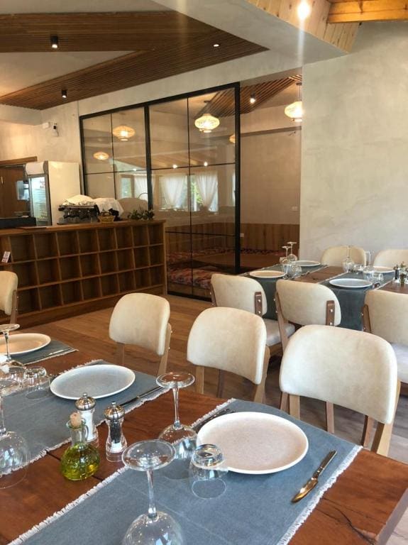 Hotel Restaurant Alpet Theth - View 5
