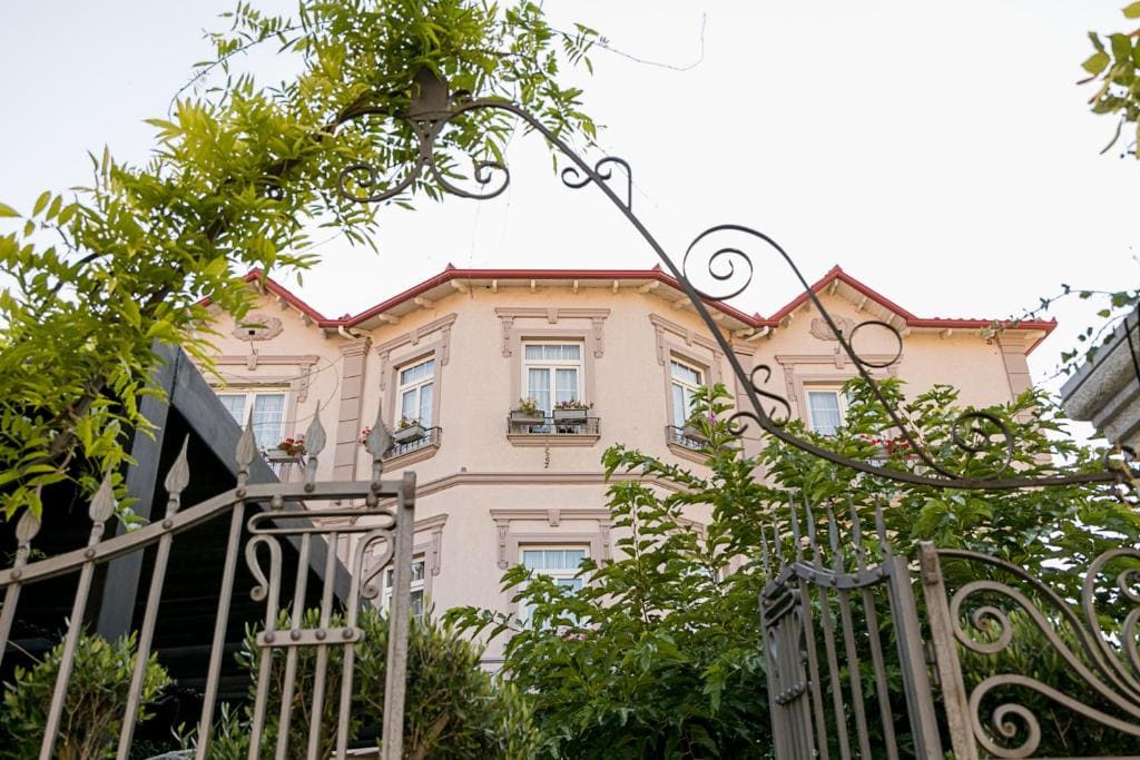 Barba Boutique Hotel - Main view
