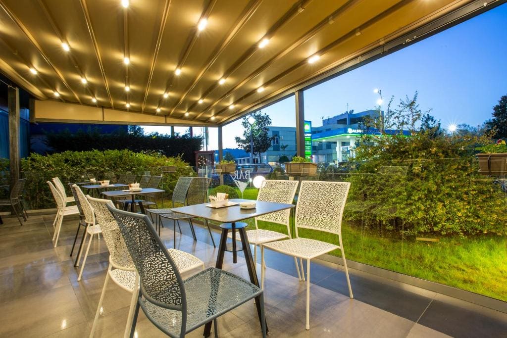 Best Western Premier Ark Hotel - View 7