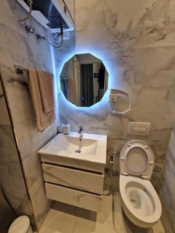 ELOFIRA RoomS - View 3