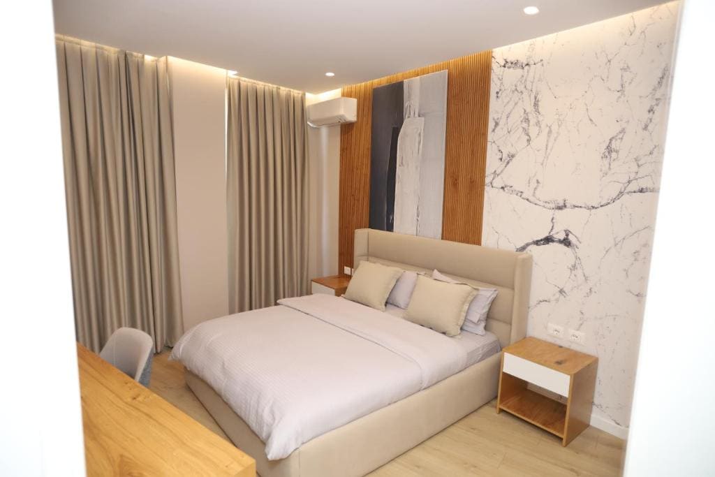 J&D Rooms Korce - View 3
