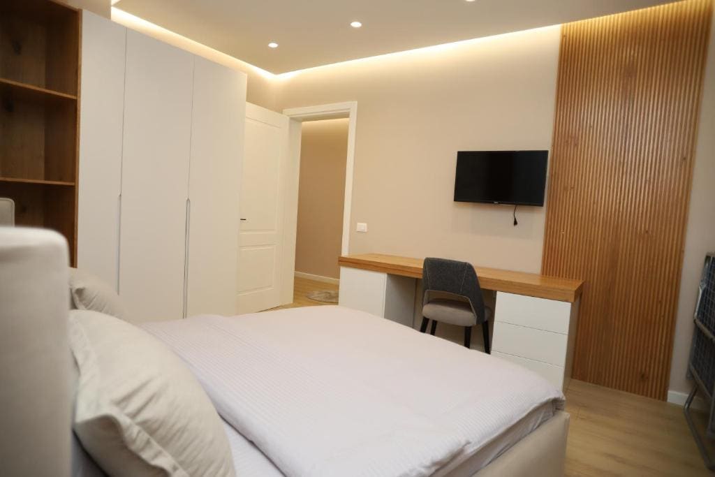 J&D Rooms Korce - View 5