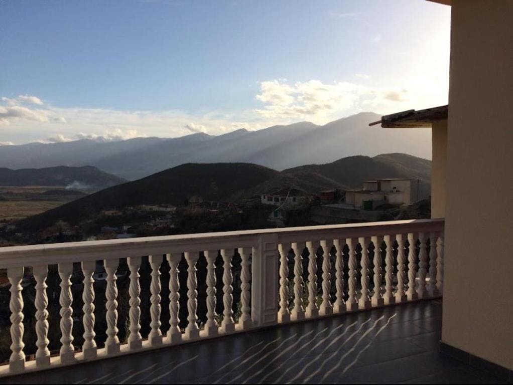 Krisafi Guesthouse - View 4