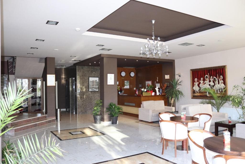 Perla Hotel - View 3