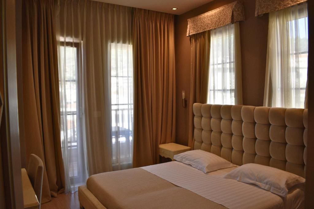 Hotel Rezidenca Desaret - View 2