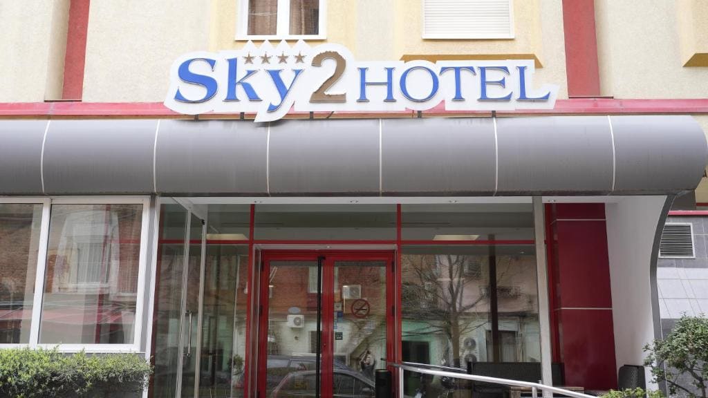 Sky 2 Hotel Tirana - Main view