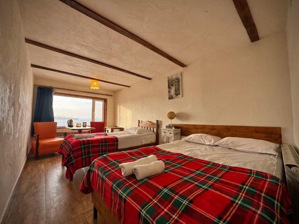 Art Hotel Sevan - View 2