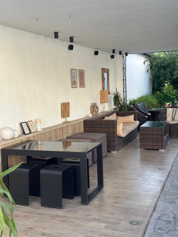 Garden Lounge Hotel — Ansicht 3