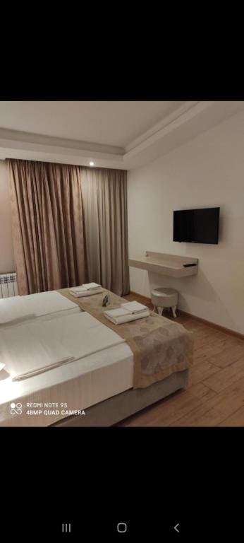 Garden Lounge Hotel — Hauptbild