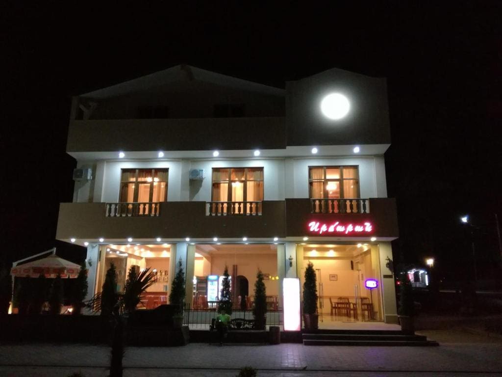 Ruzan hotel - Main view