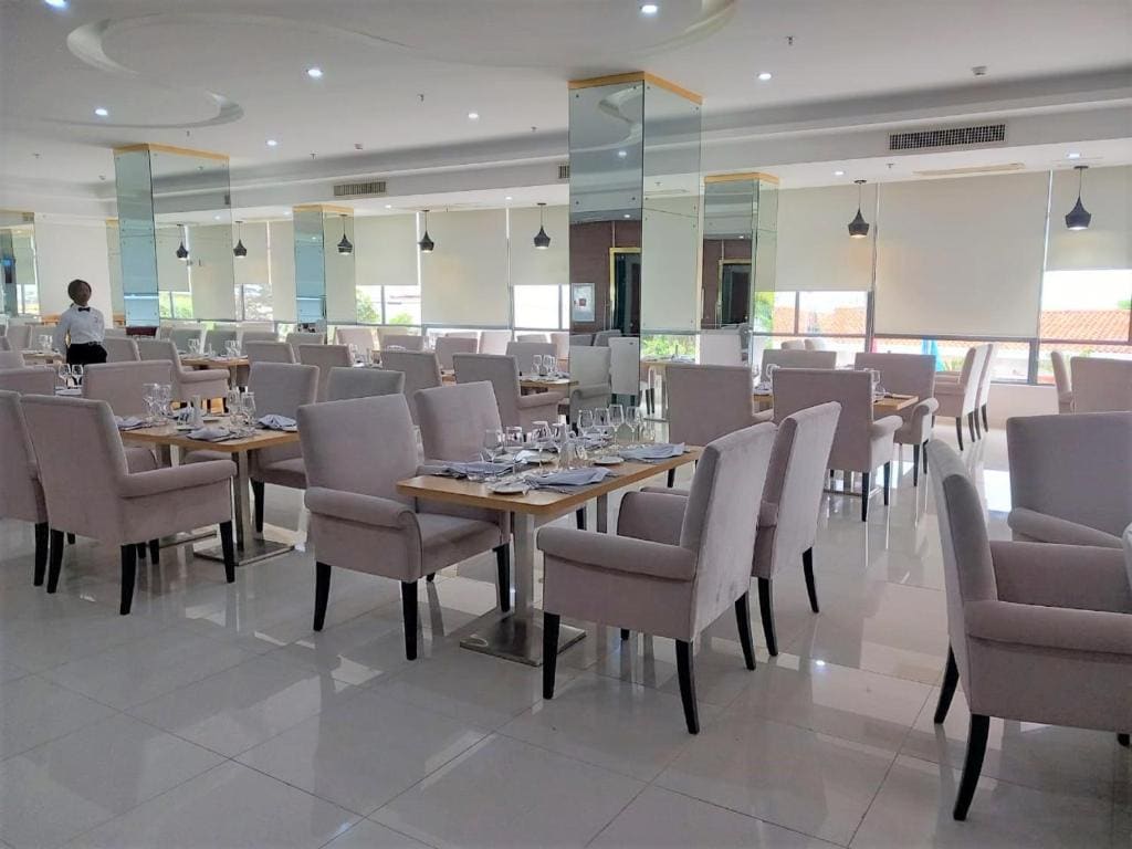 Hotel Express - Main view