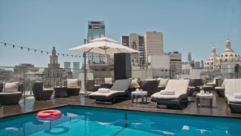 725 Continental Hotel - View 4