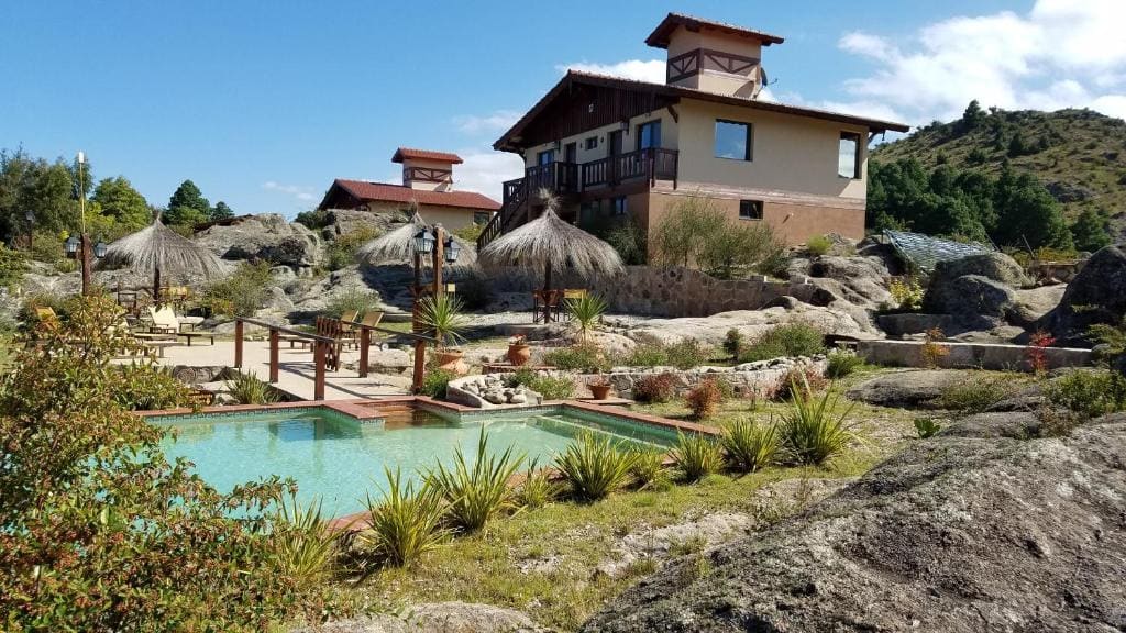 Aires Serranos - Suites - View 3