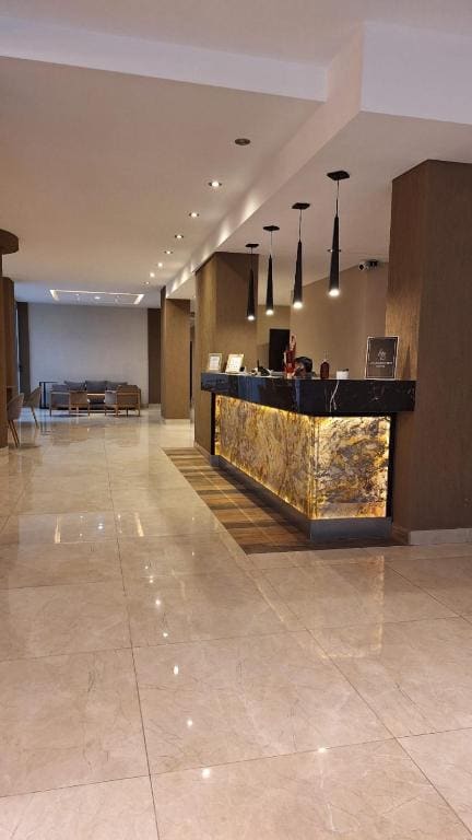 Hotel Alvarado Suites - View 7