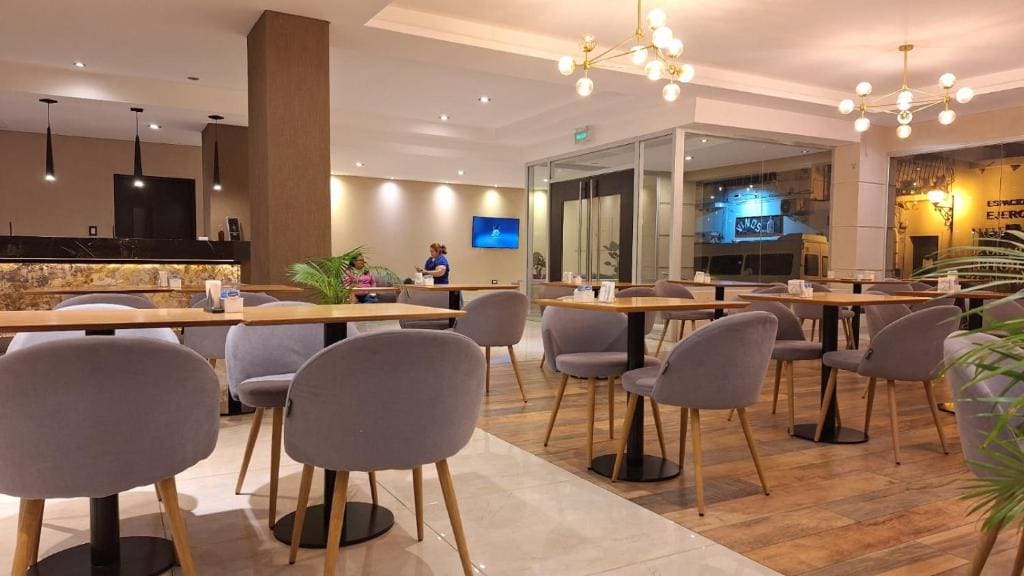 Hotel Alvarado Suites - View 4