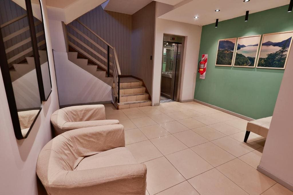 M382 Hotel Bariloche - View 3