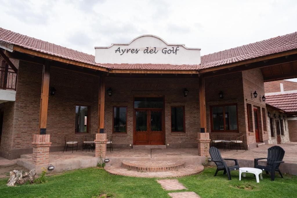 Ayres del Golf Posada-Restó - Main view